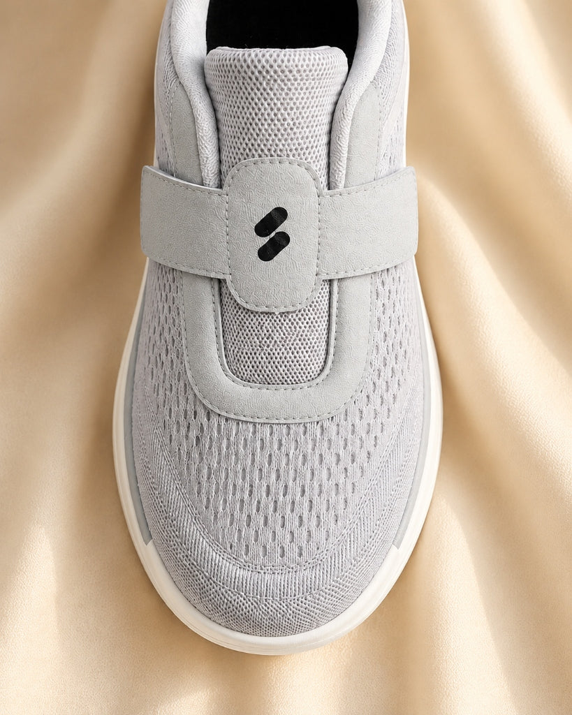 Spacious toe box for natural movement